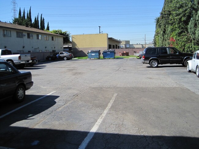 RamonaStreetApartments - Ramona Street Apartments