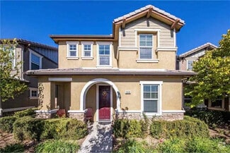 Building Photo - 2658 Greenwood Ct