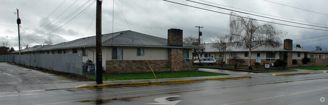 Building Photo - Willett Apartments