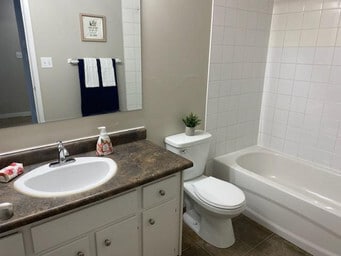 Building Photo - Palisades Manor