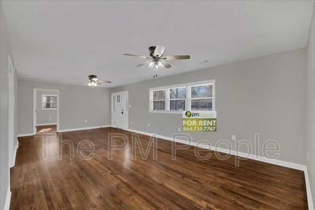 Foto del edificio - 501 S E St