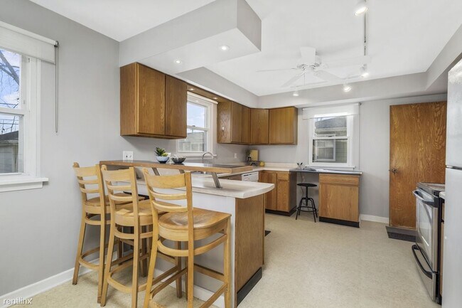 Foto del edificio - 3 br, 2 bath House - 1206 N William St