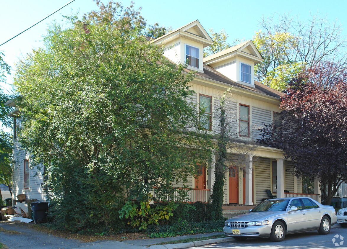 114116 Highland Ave SW, Roanoke, VA 24016 114116 Highland Ave SW