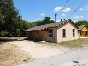 Building Photo - 1320 Green St