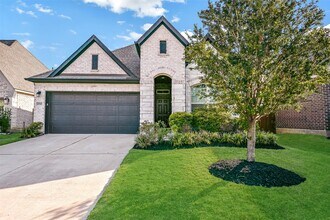 Building Photo - 4946 Hitchings Ct