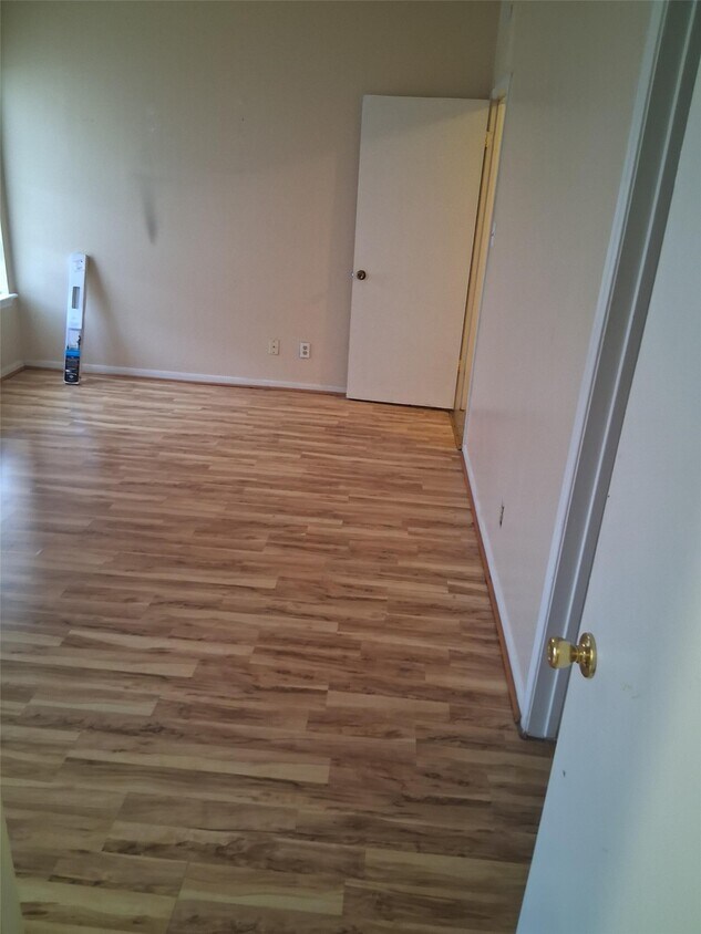 Foto del edificio - 7364 Regency Square Ct