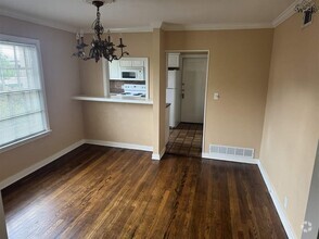 Building Photo - 2308 Speedway Ave