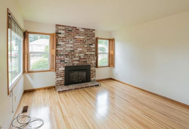 Foto del edificio - 8735 NE Alberta St