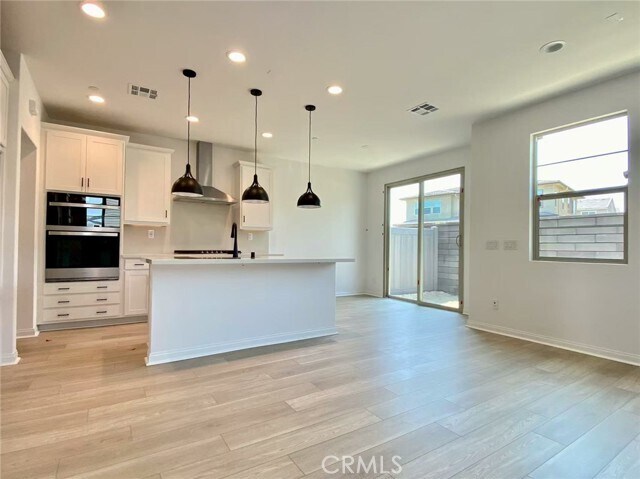 Building Photo - 130 Moonflower Rd