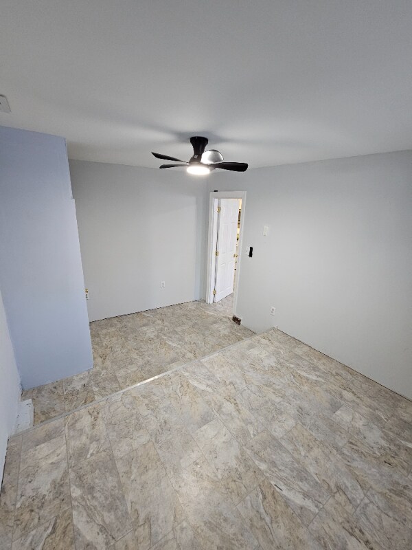 Building Photo - 1609 Spratley St