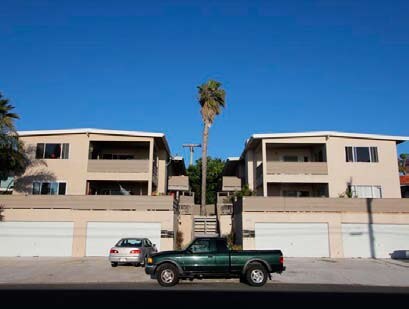 Building Photo - 1006 Buena Vista