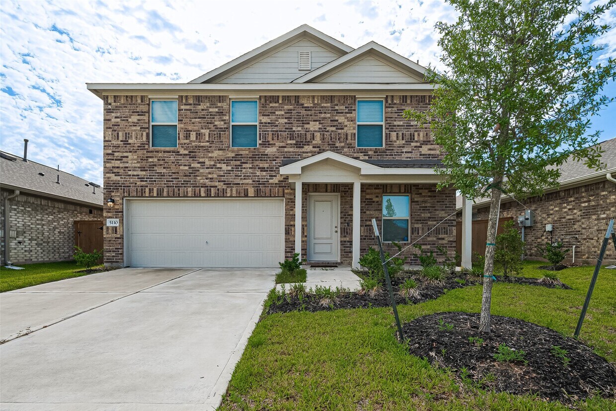 Primary Photo - 5110 Sunvalley Bend Dr