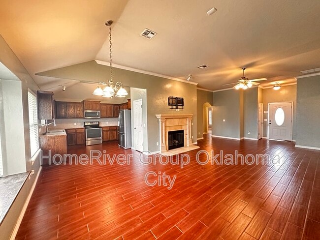 Building Photo - 11629 SW 11th St