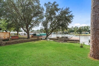 Building Photo - 3203 Poe Dr Building Photo - 3203 Poe Dr