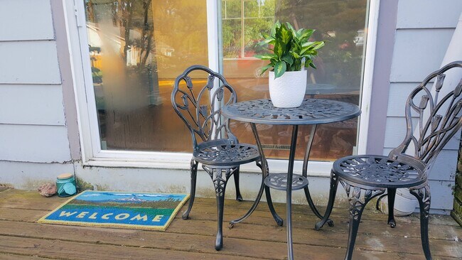 Patio - 13510 SW Ash Ave