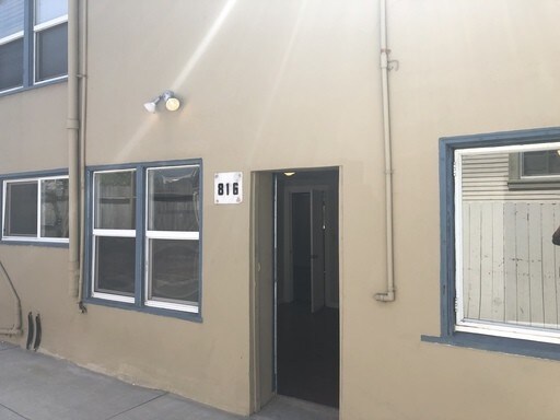 Foto del edificio - 2801 College Ave