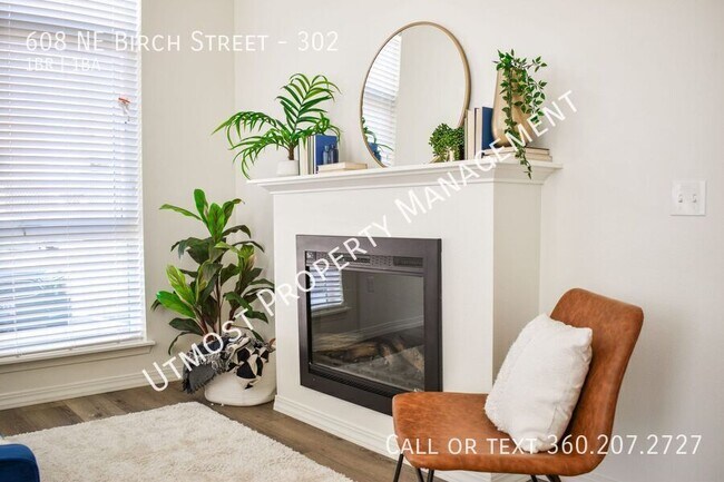 Foto del edificio - 608 NE Birch St