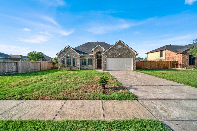 Building Photo - 5395 Kyla Cir