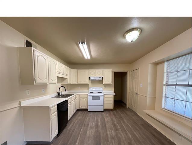 Foto del edificio - 5821 Winell Dr