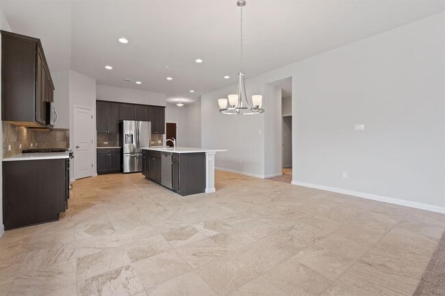 Building Photo - 228 Castlefields St