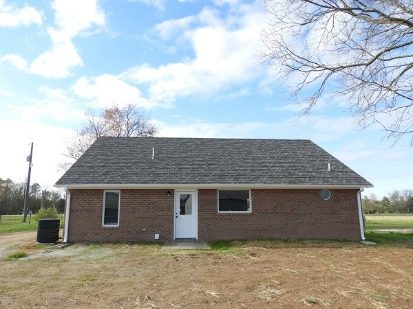 Foto del edificio - 2994 Danieltown Rd
