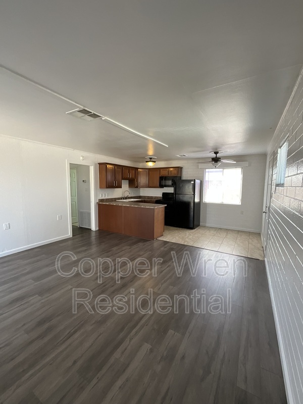 Foto del edificio - 2416 W Coolidge St