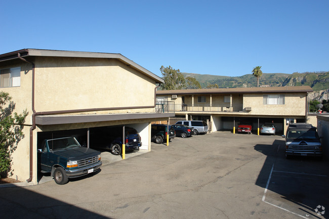 Building Photo - STECKEL DRIVE APARTMENTS