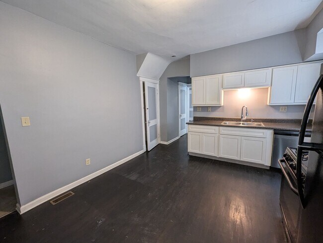 Building Photo - 3339-41 Salena