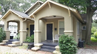 Building Photo - 1114 Russell St