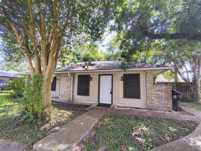 Building Photo - 11926 Rhinebeck Dr