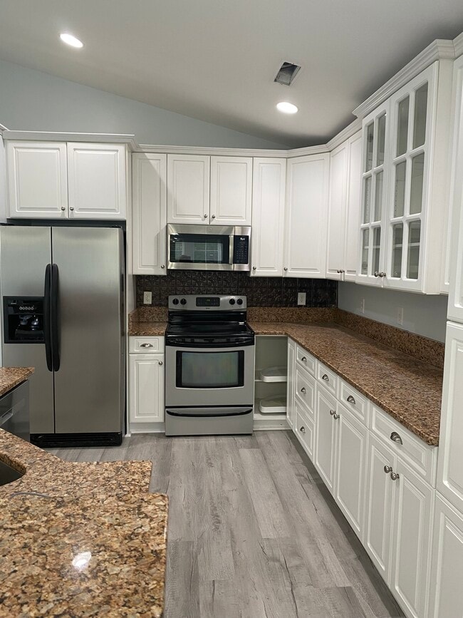 Building Photo - 112 Northbrook Dr