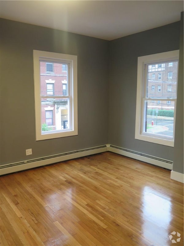 Old 7th Ward Apartments for Rent with Hardwood Floors Yonkers, NY 2