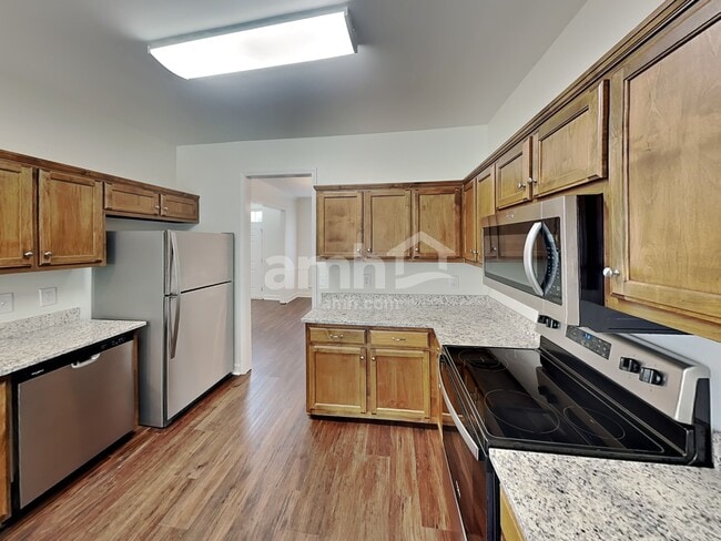 Building Photo - 3047 Romain Trail