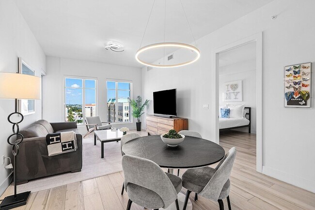 Foto del edificio - 155 E Boca Raton Rd