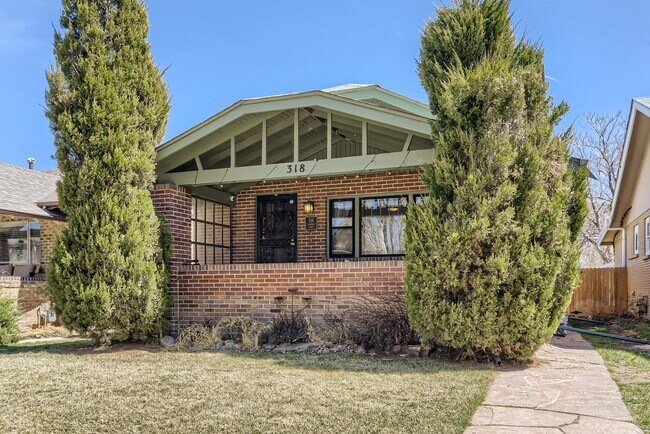 Photo - 318 Sherman St House