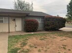 Foto principal - Large 2/1 With Common Area Lawn Maintenanc...