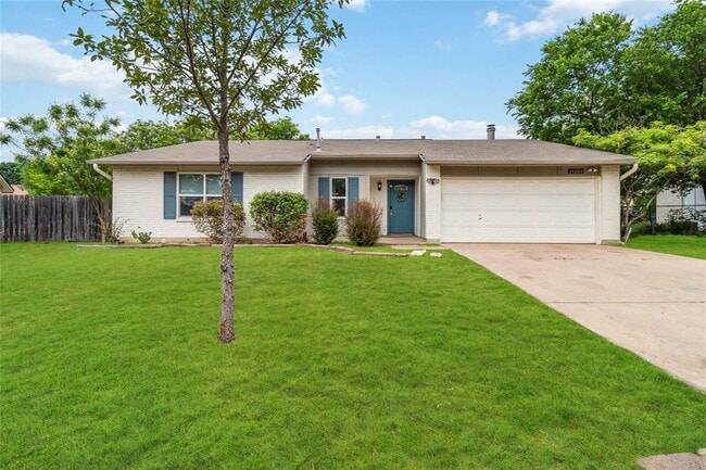 Building Photo - 11204 Applewood Dr