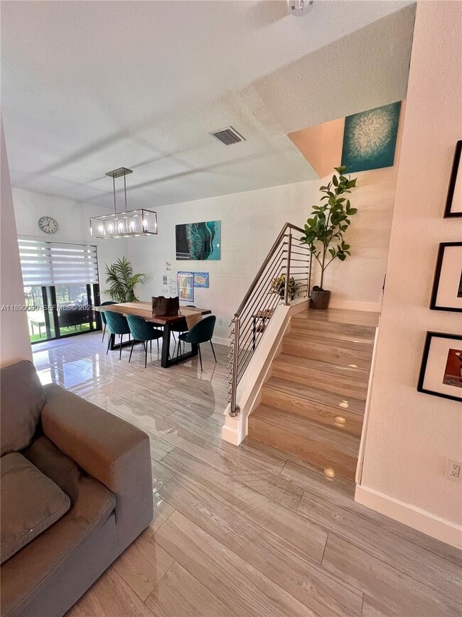 Building Photo - 4654 Santa Cruz Way