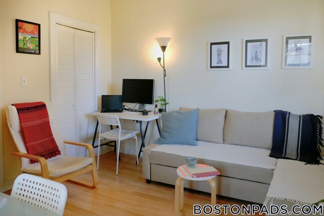 Building Photo - 1 Union Pk