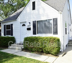 Building Photo - 2473 Renwood Pl