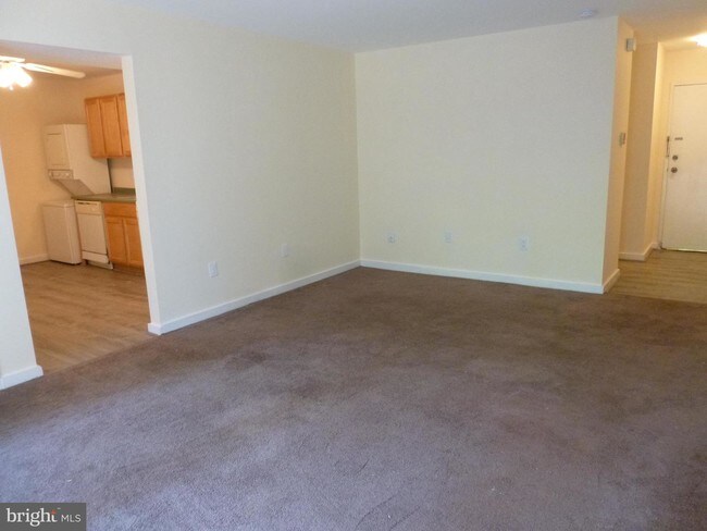 Foto del edificio - 8441 Greenbelt Rd