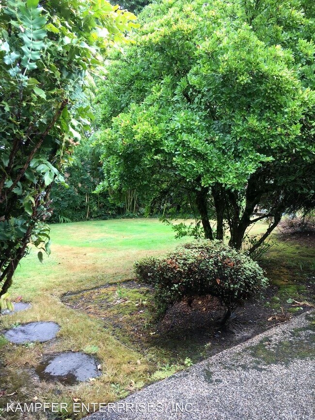 Foto del edificio - 3 br, 2 bath House - 1145 NW 18TH ST