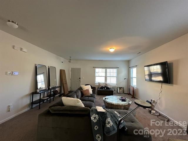 Foto del edificio - 750 Newfound Hollow Dr