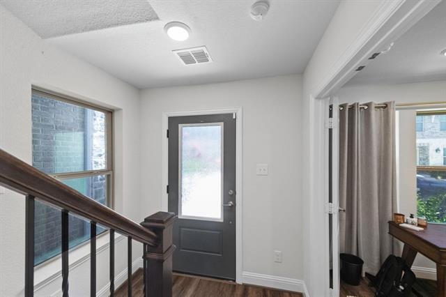 Foto del edificio - 112 Peach Orchard Ln