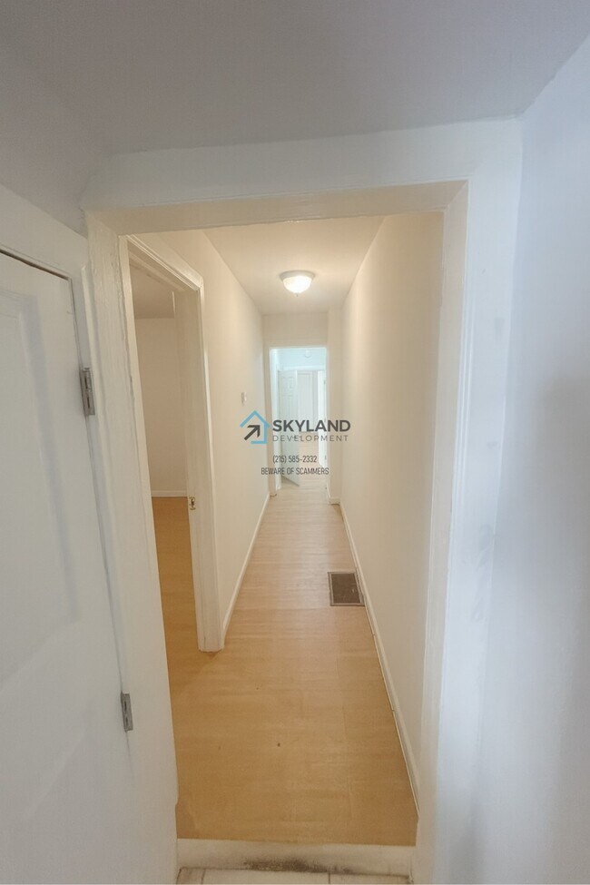 Foto del edificio - 1533 N Redfield St