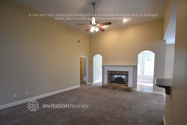 Building Photo - 246 Otter Cir