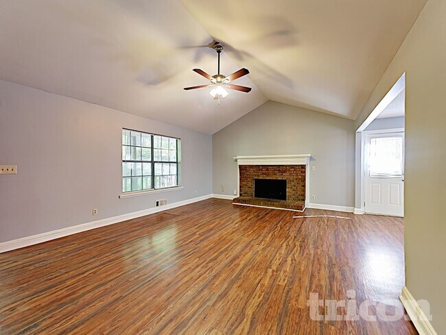 Building Photo - 4807 Alpine Dr SW