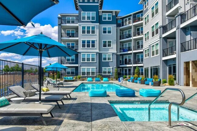 Foto del edificio - 375 Harbour Cove Dr