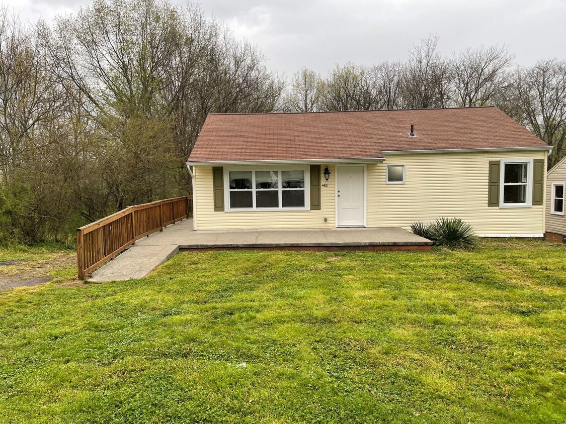 Foto principal - Charming remodeled South Knox home