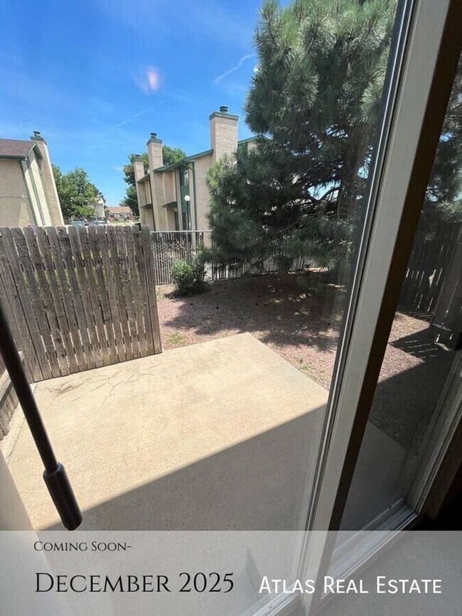 Photo - 2357 Shawnee Dr Apartment